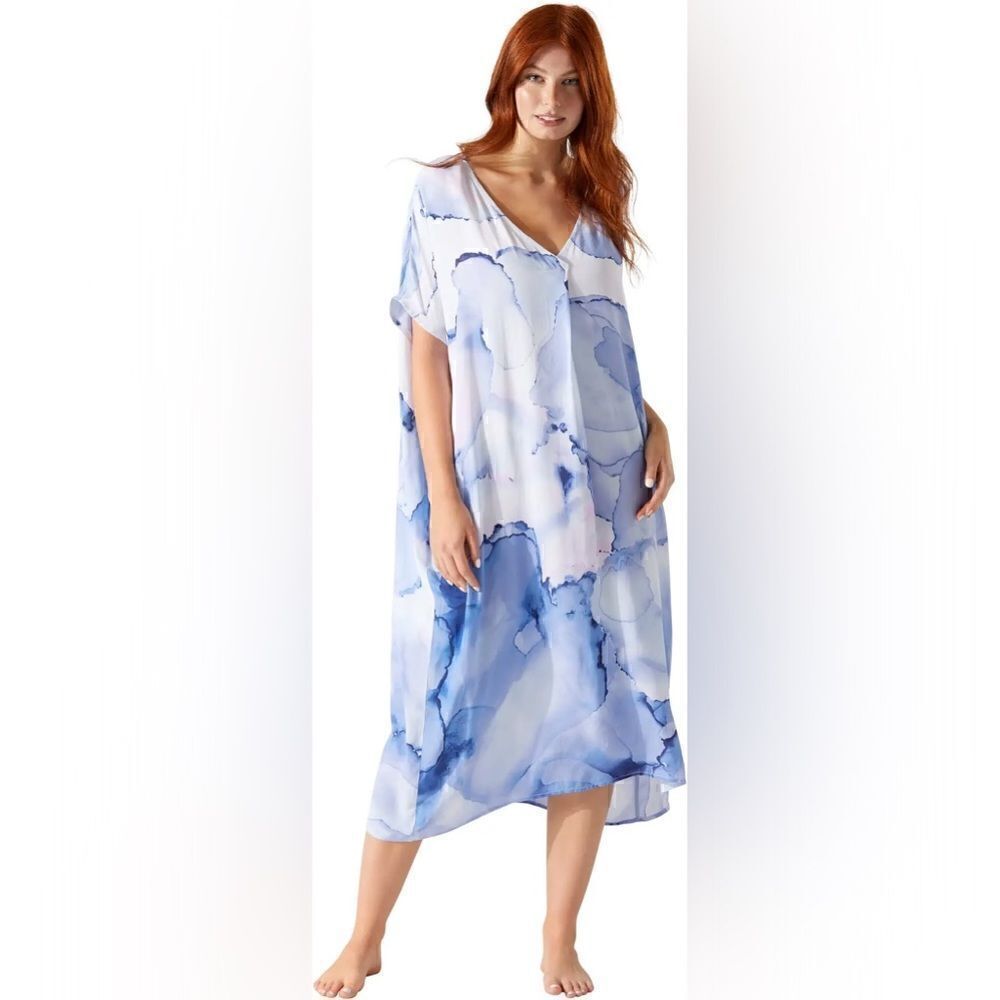 Tommy Bahama
Abalone Engineered V-Neck Long Caftan